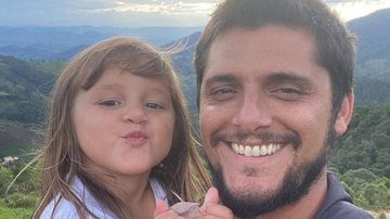 Bruno Gissoni derrete corações ao compartilhar um lindo registro na companhia da filha, Madalena - Reprodução/Instagram