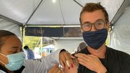 Aos 57 anos, Dinho Ouro Preto é vacinado contra Covid-19 - Reprodução/Instagram