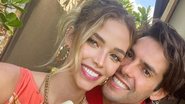 Carol Dias se derrete ao publicar clique romântico com Kaká - Reprodução/Instagram
