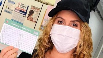 Joelma recebe primeira dose da vacina contra a Covid-19 - Reprodução/Instagram