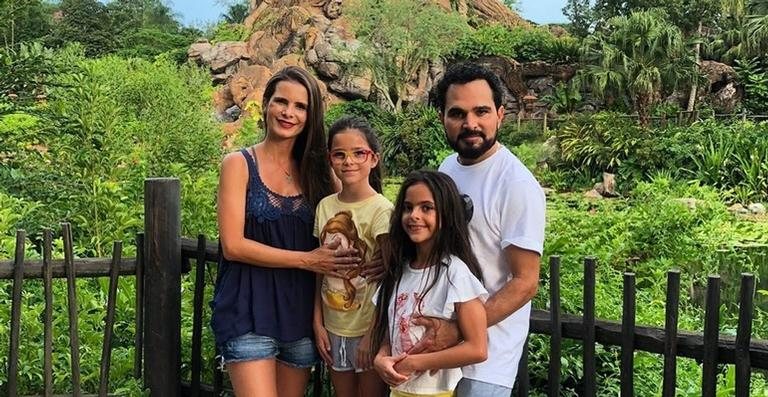Luciano Camargo mostra momento da esposa com as filhas - Reprodução/Instagram