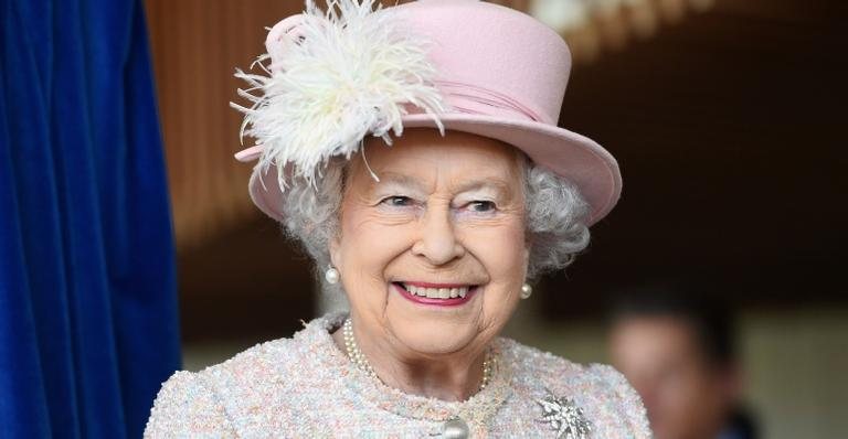 Rainha Elizabeth II é clicada dirigindo carro de luxo - Foto/Stuart C. Wilson (Getty Images)