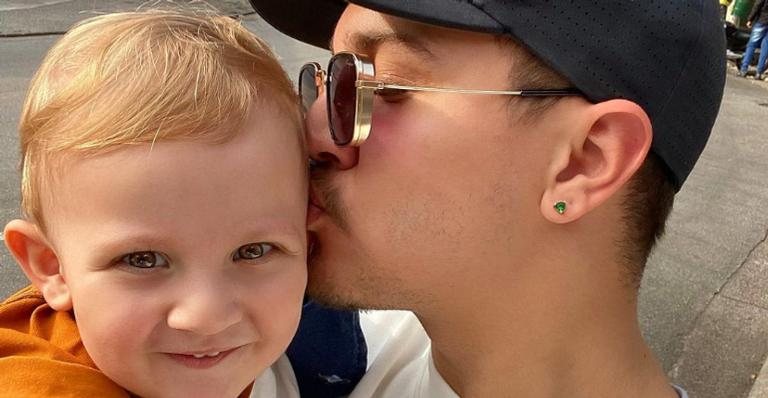 Christian Figueiredo encanta web com primeiro corte de cabelo do filho, Gael - Reprodução/Instagram