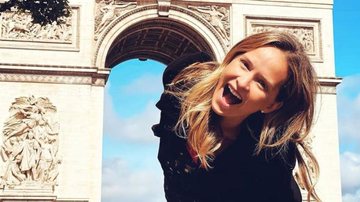 Fernanda Rodrigues curte dia turístico ao visitar famoso ponto em Paris - Reprodução/Instagram