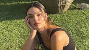 Isis Valverde esbanja beleza ao posar com look azul elegante - Reprodução/Instagram