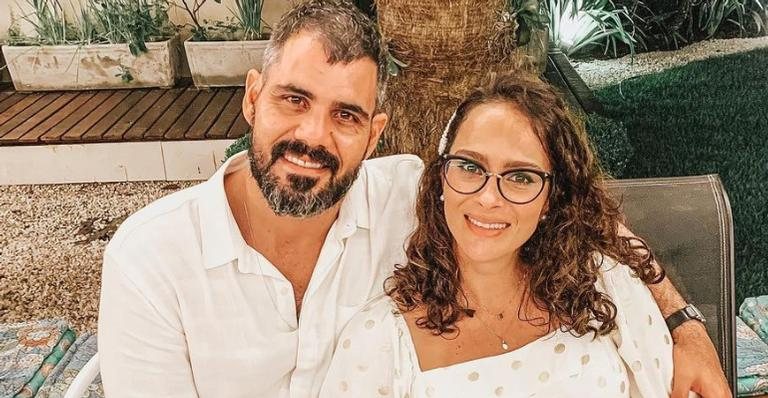 Leticia Cazarré flagra Juliano Cazarré com a filha caçula - Reprodução/Instagram