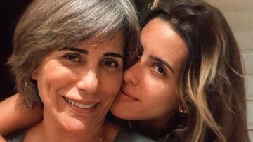Gloria Pires registra momento de carinho com a filha, Ana - Reprodução/Instagram