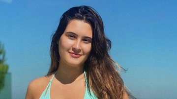 Bia Bonemer surge belíssima em registro na praia - Reprodução/Instagram