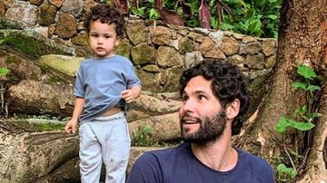 Dudu Azevedo toma banho de mangueira com o filho e encanta - Reprodução/Instagram
