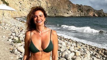 Luciana Gimenez aposta no pretinho nada básico ao curtir a noite em Ibiza, na Espanha - Reprodução/Instagram