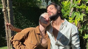 Agatha Moreira e Rodrigo Simas curtem dia de sol juntinhos - Reprodução/Instagram