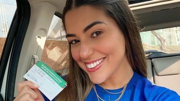 Grávida, Vivian Amorim é vacinada contra a covid-19 - Reprodução/Instagram