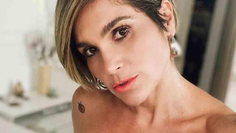 Flávia Alessandra aparece de fio dental e recebe elogios - Divulgação/TV Globo