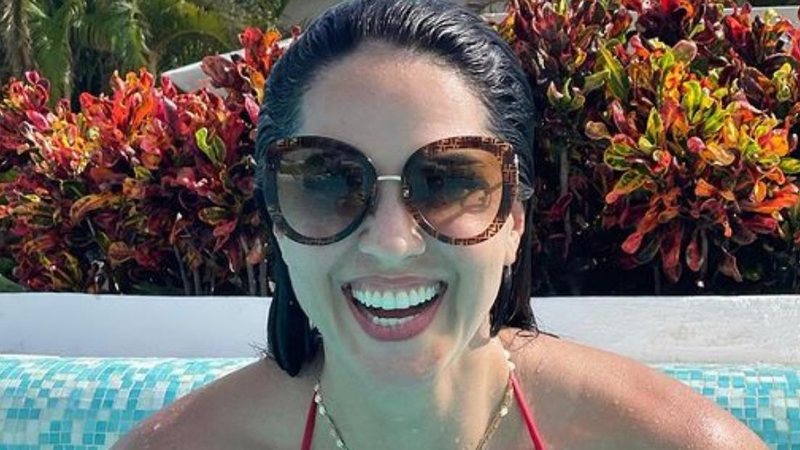 Graciele Lacerda exibe corpaço com biquíni fio no México - Reprodução/Instagram