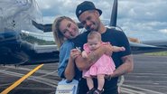 Zé Felipe posta cliques em família em jatinho particular - Reprodução/Instagram