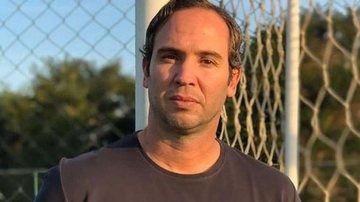 Com a cabeça raspada, Caio Ribeiro fala sobre câncer e agradece apoio - Divulgação/Instagram