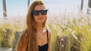 Marina Ruy Barbosa se destaca com look básico na praia - Reprodução/Instagram