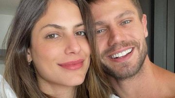 Jonas Sulzbach divide clique romântico com Mari Gonzalez - Foto/Instagram