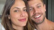 Jonas Sulzbach divide clique romântico com Mari Gonzalez - Foto/Instagram