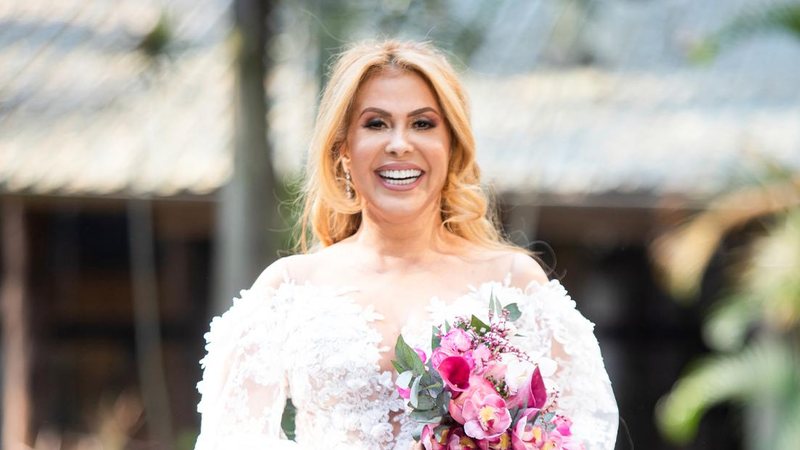Joelma vestida de noiva no clipe de 'Sim' - Fábio Nunes