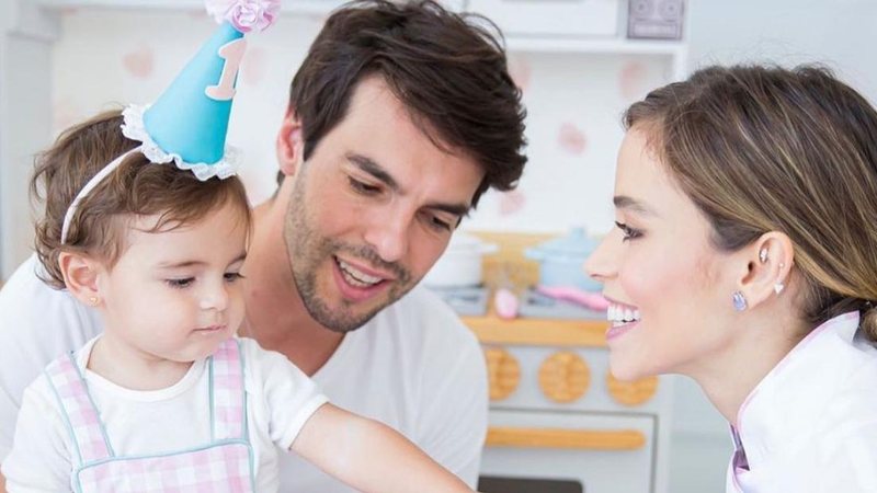 Carol Dias e Kaká celebram primeiro ano da filha, Esther - Reprodução/Instagram