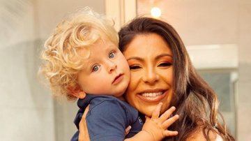Andressa Ferreira exibe corpão em dia de piscina com o filho, Bento - Reprodução/Instagram