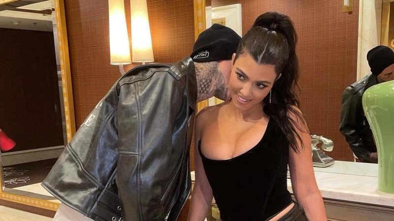 Kourtney Kardashian e Travis Barker estão noivos - Foto/Instagram