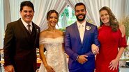 César Filho e Elaine Mickely foram padrinhos de casamento de Paloma Poeta e Luiz Piratininga - Reprodução/Instagram