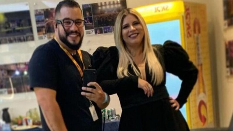 Marília Mendonça e seu produtor, Henrique Bahia, fizeram vídeo antes de entrarem no avião - Reprodução/Instagram