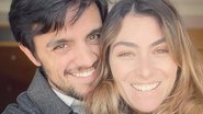 Felipe Simas se derrete ao surgir ao lado da esposa - Reprodução/Instagram