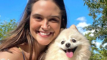 liana Paiva exibe momento carinhoso ao lado de seu cãozinho - Reprodução/Instagram