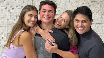 César Filho celebra terceiro lugar do herdeiro em vestibular - Reprodução/Instagram