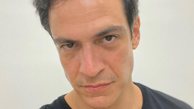 Mateus Solano fala dos testes de covid-19 que fez na novela - Reprodução/Instagram