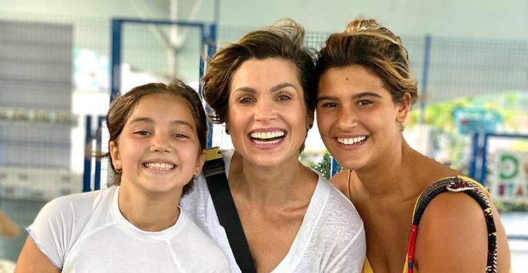 Giulia Costa, filha de Flávia Alessandra, prestigia formatura da irmã mais nova, Olívia - Reprodução/Instagram