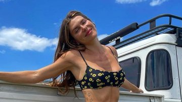 Modelo Mariana Goldfarb esbanja beleza ao surgir de biquíni na web - Reprodução/Instagram