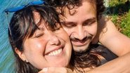 Mariana Xavier compartilha cliques românticos com o namorado em praia de Arraial do Cabo - Reprodução/Instagram