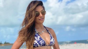 Patrícia Poeta esbanja beleza em momento na praia - Reprodução/Instagram