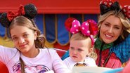 Modelo Ana Paula Siebert exibe passeio em família na Disney - Reprodução/Instagram