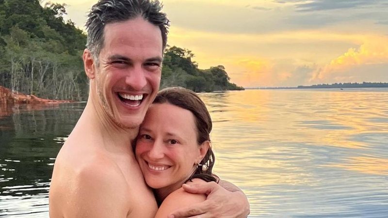 Mateus Solano posta clique com a esposa em meio à floresta - Reprodução/Instagram