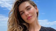 Mariana Goldfarb arranca suspiros com corpão sarado na praia - Reprodução/Instagram