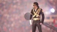 Cantor Michael Jackson durante um show em 1993 - Getty Images