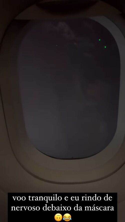 Jade Picon mostrou raios na janela do avião que ia para São Paulo