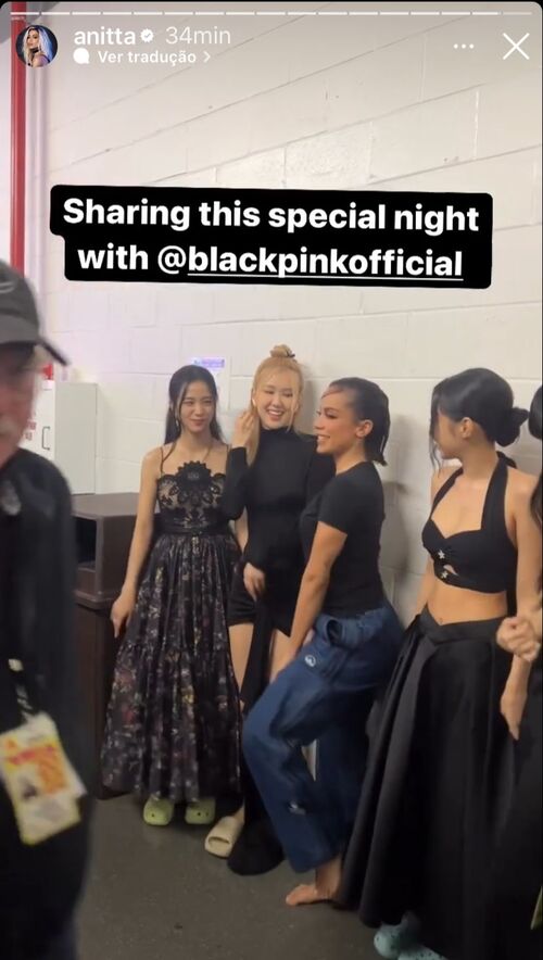 Anitta se encontra com as integrantes do BlackPink nos bastidores do VMA’s 
