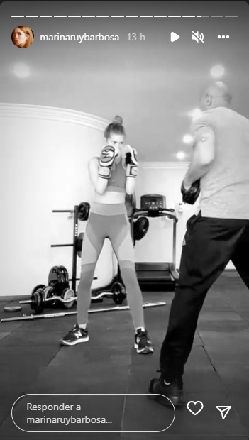 Marina Ruy Barbosa mostra força em treino intenso de muay thai com personal trainer 2