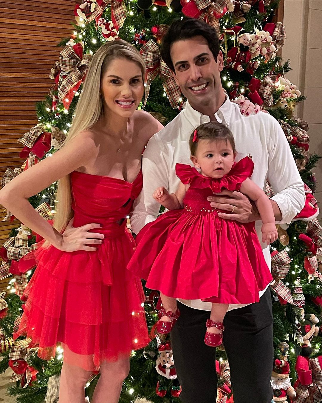 Bárbara Evans com a família - Foto: Reprodução / Instagram