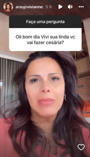 Viviane Araujo sobre parto
