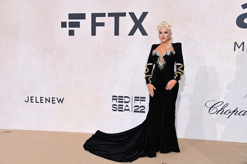 Cristina Aguilera esbanjou beleza em Cannes