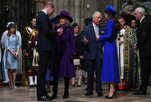 Príncipe William, Kate Middleton, Príncipe Charles e a Duquesa de Cornwall se encontraram no evento que não contou com a presença da Rainha