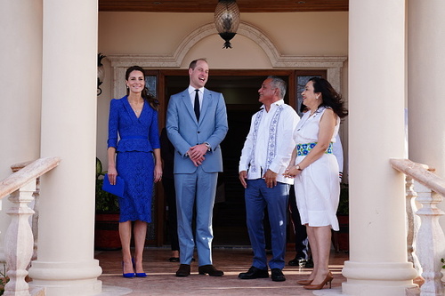 Ao chegarem no país da América, o Duque e a Duquesa se encontraram com o Primeiro Ministro de Belize e sua esposa