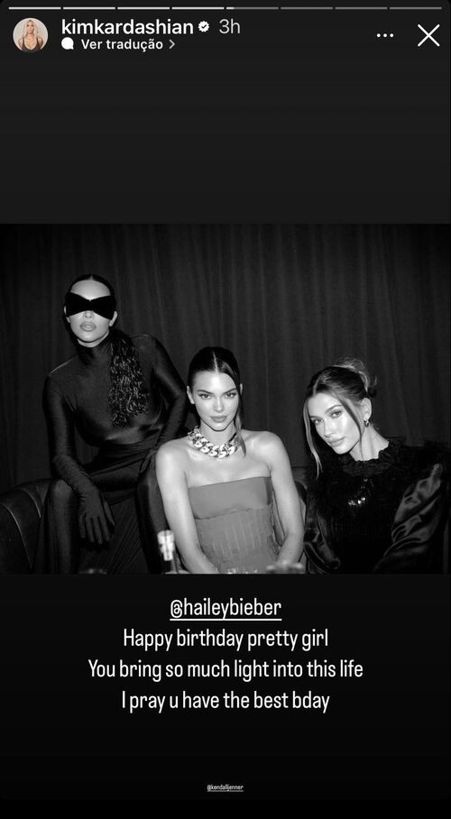 Kim Kardashian também celebrou o aniversário de Hailey